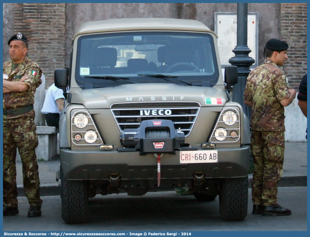 CRI 660AB
Croce Rossa Italiana
Corpo Militare
Iveco Massif Station Wagon
Parole chiave: CRI;CRIM;C.R.I.;C.R.I.M.;Croce;Rossa;Italiana;Corpo;Militare;Iveco;Massif;Station;Wagon