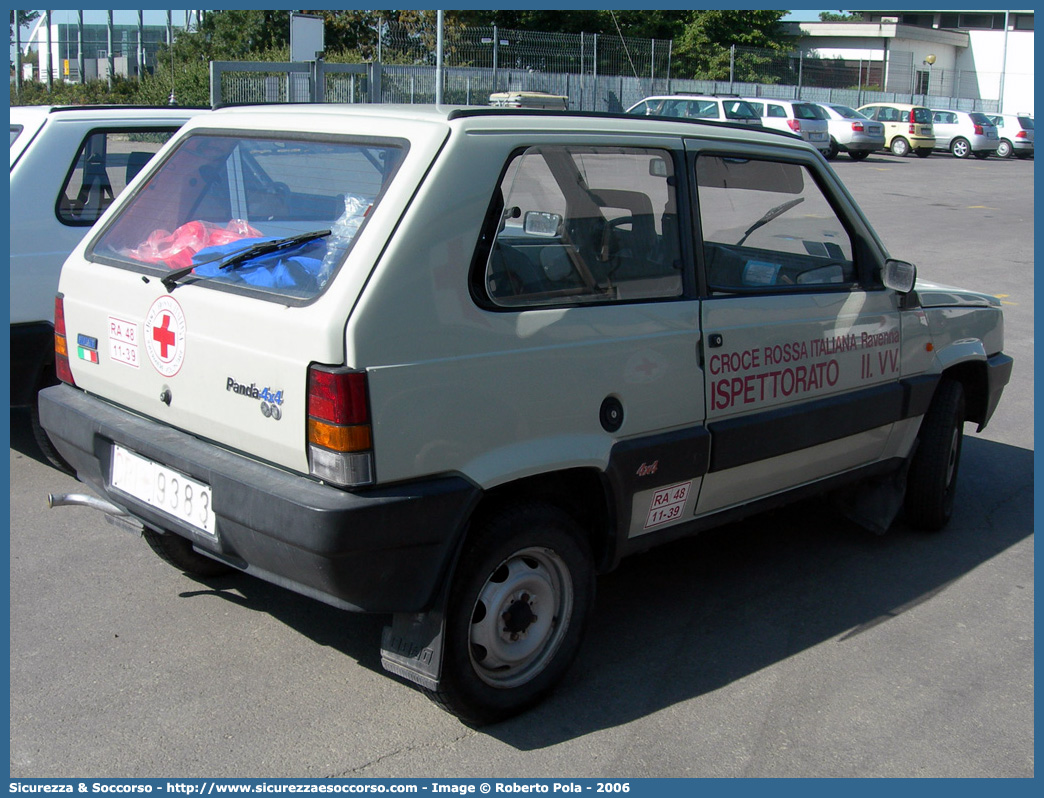 CRI 9383
Croce Rossa Italiana
Ravenna
Fiat Panda 4x4 II serie
Ispettorato II.VV.
Parole chiave: CRI;C.R.I.;Croce;Rossa;Italiana;Fiat;Panda;4x4;Ispettorato;II.VV.;Infermiere;Volontarie;Ravenna