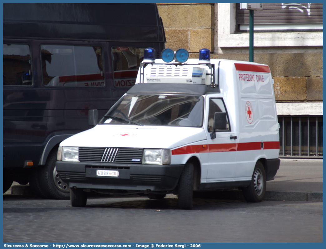 CRI A088
Croce Rossa Italiana
Fiat Fiorino I serie
Parole chiave: CRI;C.R.I.;Croce;Rossa;Italiana;Fiat;Fiorino