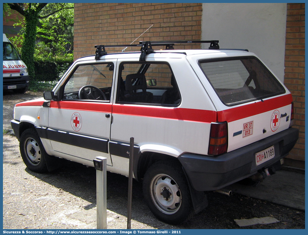 CRI A1189
Croce Rossa Italiana
Verona
Fiat Panda 4x4 II serie
Parole chiave: CRI;C.R.I.;Croce;Rossa;Italiana;Fiat;Panda;4x4;Verona