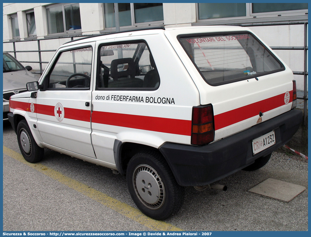 CRI A1232
Croce Rossa Italiana
Imola (BO)
Fiat Panda II serie
Parole chiave: CRI;C.R.I.;Croce;Rossa;Italiana;Fiat;Panda;Imola;A1232