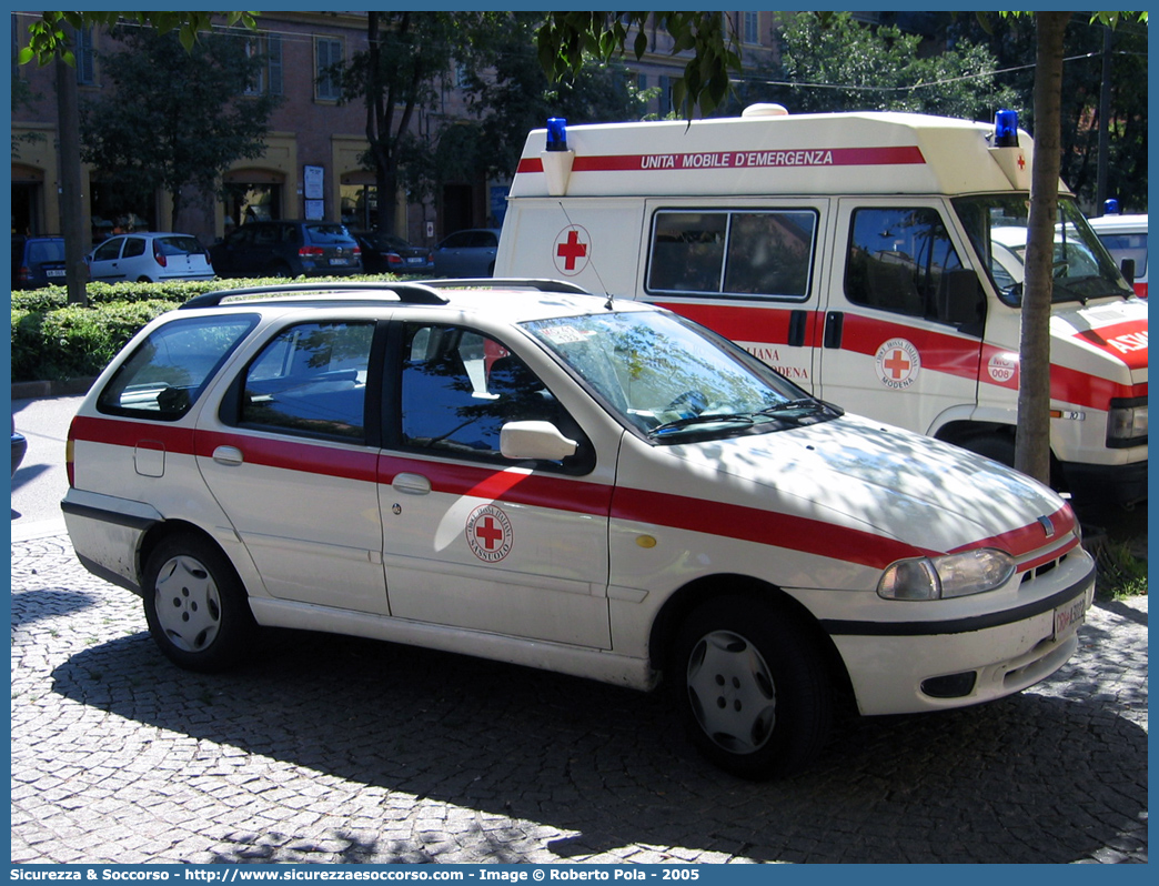 CRI A3022
Croce Rossa Italiana
Sassuolo (MO)
Fiat Palio Weekend I serie
Parole chiave: CRI;C.R.I.;Croce;Rossa;Italiana;Fiat;Palio;Weekend;Sassuolo;A3022