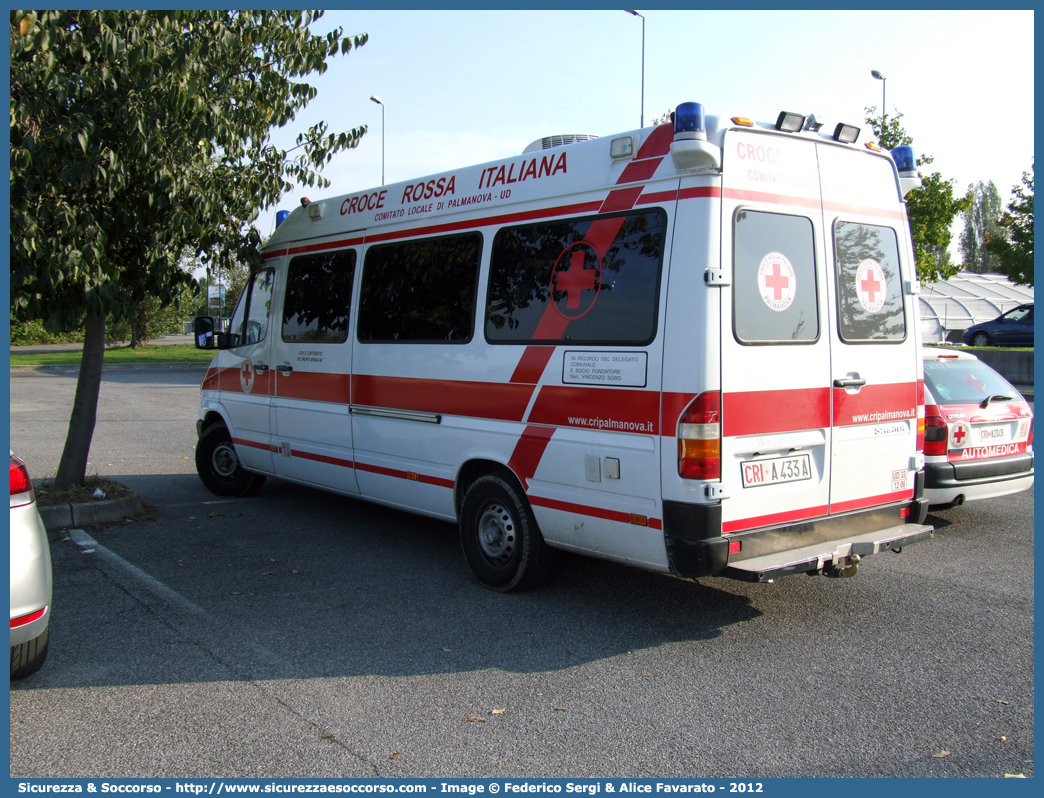 CRI A433A
Croce Rossa Italiana
Palmanova (UD)
Mercedes Benz Sprinter I serie restyling
Parole chiave: CRI;C.R.I.;Croce Rossa Italiana;Palmanova;Mercedes;Benz;Sprinter