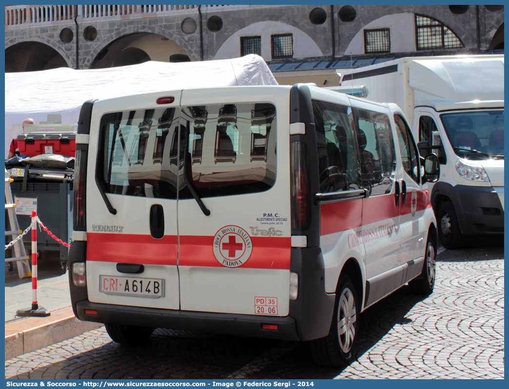 CRI A614B
Croce Rossa Italiana
Padova
Renault Trafic III serie
Allestitore P.M.C. S.n.c.
Parole chiave: CRI;C.R.I.;Croce;Rossa;Italiana;Padova;Renault;Trafic;P.M.C.;PMC