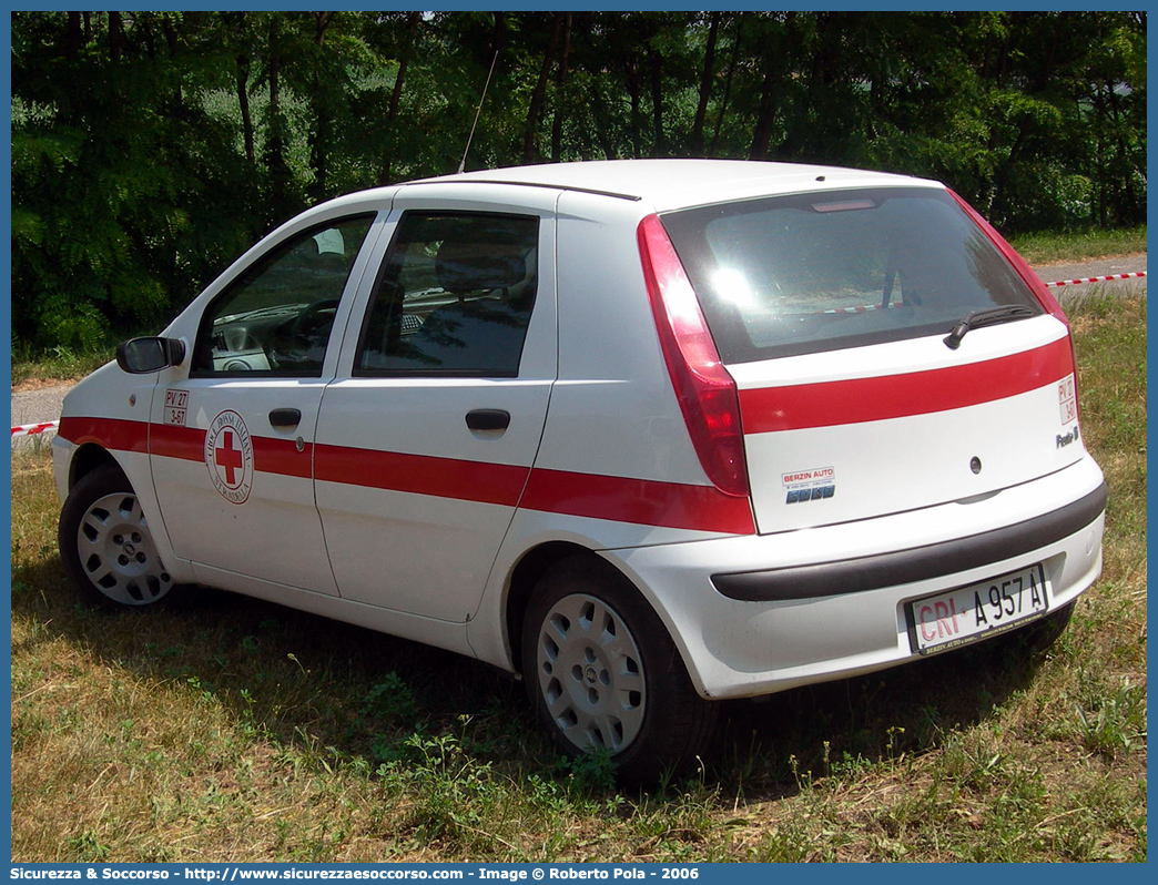 CRI A957A
Croce Rossa Italiana
Stradella (PV)
Fiat Punto II serie
Parole chiave: C.R.I.;CRI;Croce;Rossa;Italiana;Fiat;Punto;Stradella;A957A