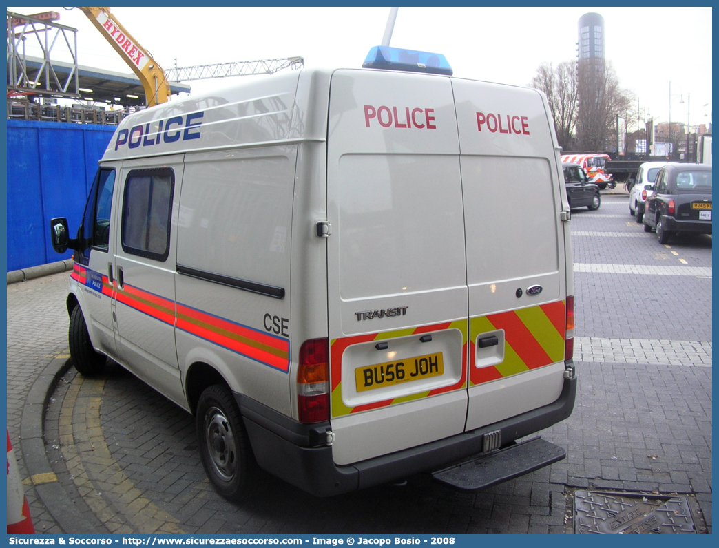 CSE
United Kingdom of Great Britain and Northern Ireland
Metropolitan Police
Ford Transit III generation
Parole chiave: UK;United;Kingdom;Great;Britain;Northern;Ireland;Metropolitan;Police;Ford;Transit