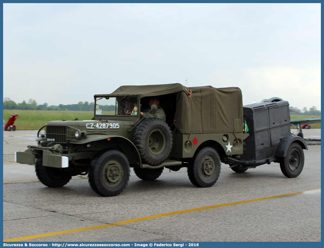 CZ4287905
Canadian Army
Armée Canadienne
Dodge Canada APT
Parole chiave: Canadian;Army;Armée;Canadienne;Dodge;Canada;APT