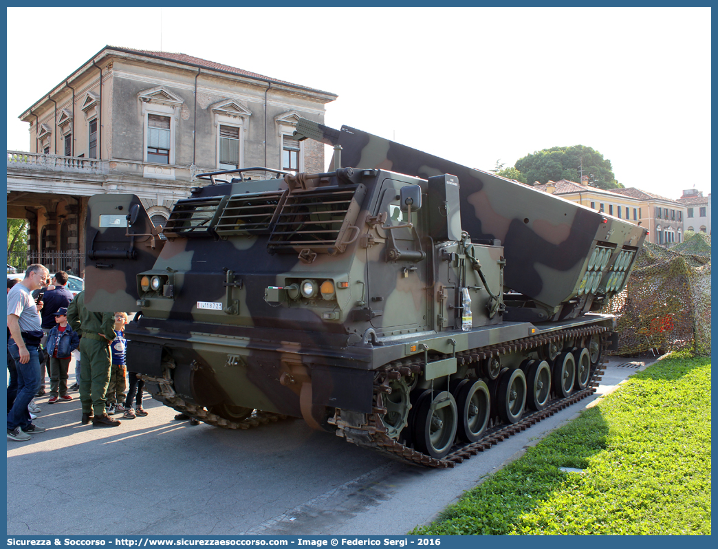 EI 118723
Esercito Italiano
Mezzi da Combattimento
MLRS M270
Parole chiave: EI;E.I.;Esercito;Italiano;Mezzi;da;Combattimento;MLRS;M270