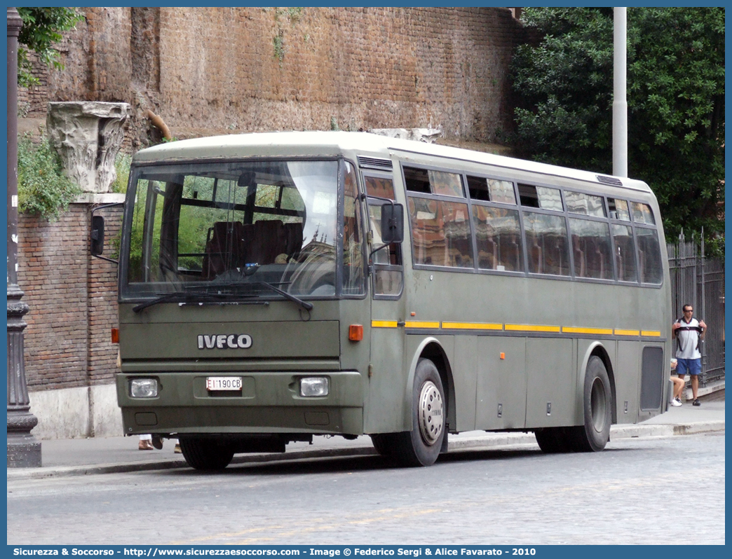 EI 190CB
Esercito Italiano
Iveco 370
Parole chiave: EI;E.I.;Esercito;Italiano;Iveco;370;190CB