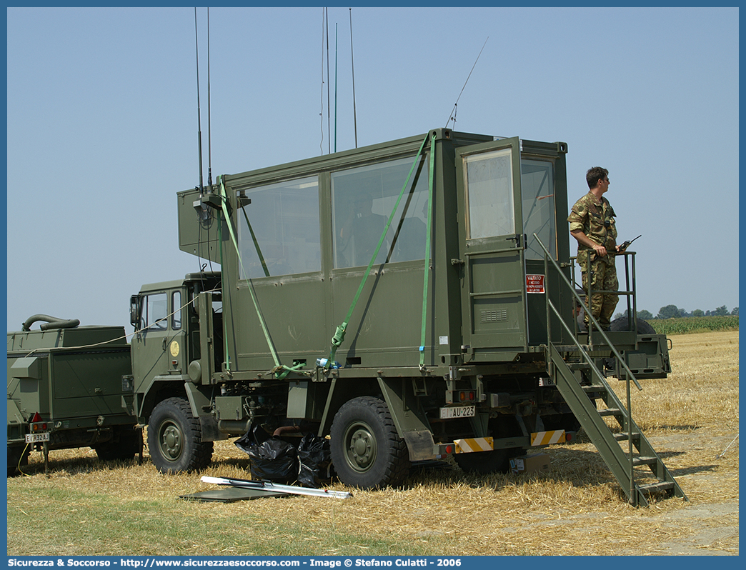 EI AU223
Esercito Italiano
Iveco ACM 80
Parole chiave: EI;E.I.;Esercito;Italiano;Mezzi;da;Cantiere;Trasporto;Materiali;Supporto;Logistico;Iveco;ACM;80