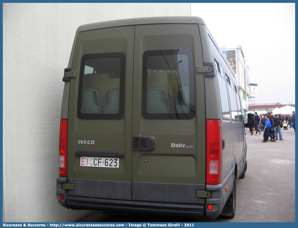 EI CF623
Esercito Italiano
Iveco Daily 50C13 III serie
Parole chiave: EI;E.I.;Esercito;Italiano;Iveco;Daily;50C13