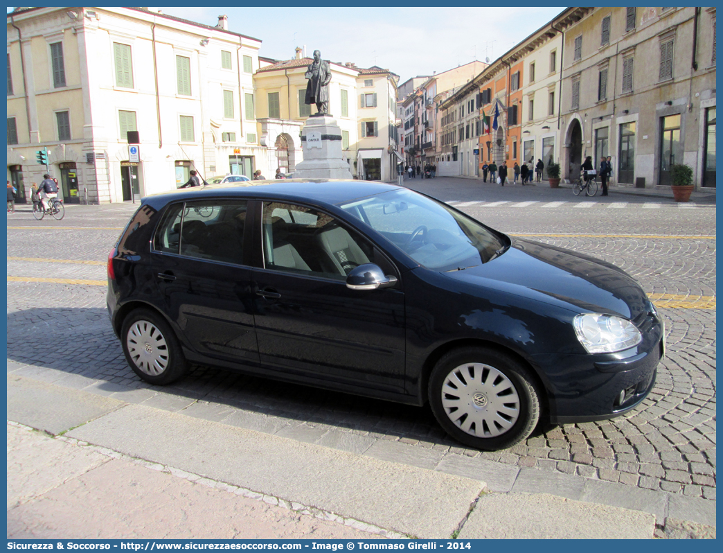 EI CL754
Esercito Italiano
Volkswagen Golf V serie
Parole chiave: EI;E.I.;Esercito;Italiano;Autovetture;Volkswagen;Golf;CL754