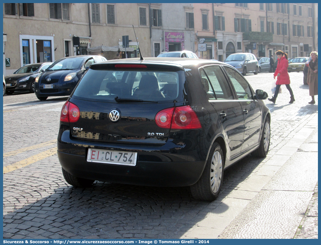 EI CL754
Esercito Italiano
Volkswagen Golf V serie
Parole chiave: EI;E.I.;Esercito;Italiano;Autovetture;Volkswagen;Golf;CL754