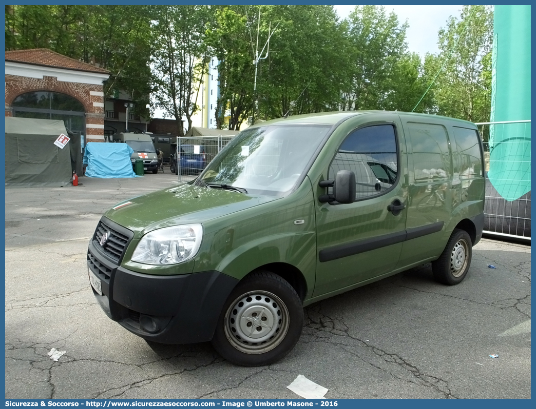 EI CL923
Esercito Italiano
Fiat Doblò I serie restyling
Parole chiave: EI;E.I.;Esercito;Italiano;Mezzi;da;Cantiere;Trasporto;Materiali;Supporto;Logistico;Fiat;Doblò