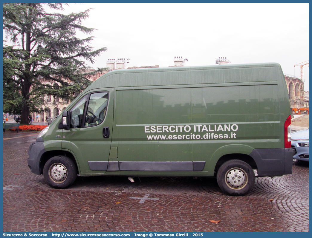 EI CV020
Esercito Italiano
Fiat Ducato III serie
Parole chiave: EI;E.I.;Esercito;Italiano;Mezzi;da;Cantiere;Trasporto;Materiali;Supporto;Logistico;Fiat;Ducato;X250