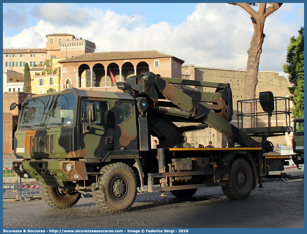 EI CV773
Esercito Italiano
Astra SMR 44.30 PLE 4x4
Allestitore Isoli S.p.A.
Parole chiave: EI;E.I.;Esercito;Italiano;Trasporto;Materiale;Supporto;Tecnico;Logistico;Astra;SMR;44.30;Isoli