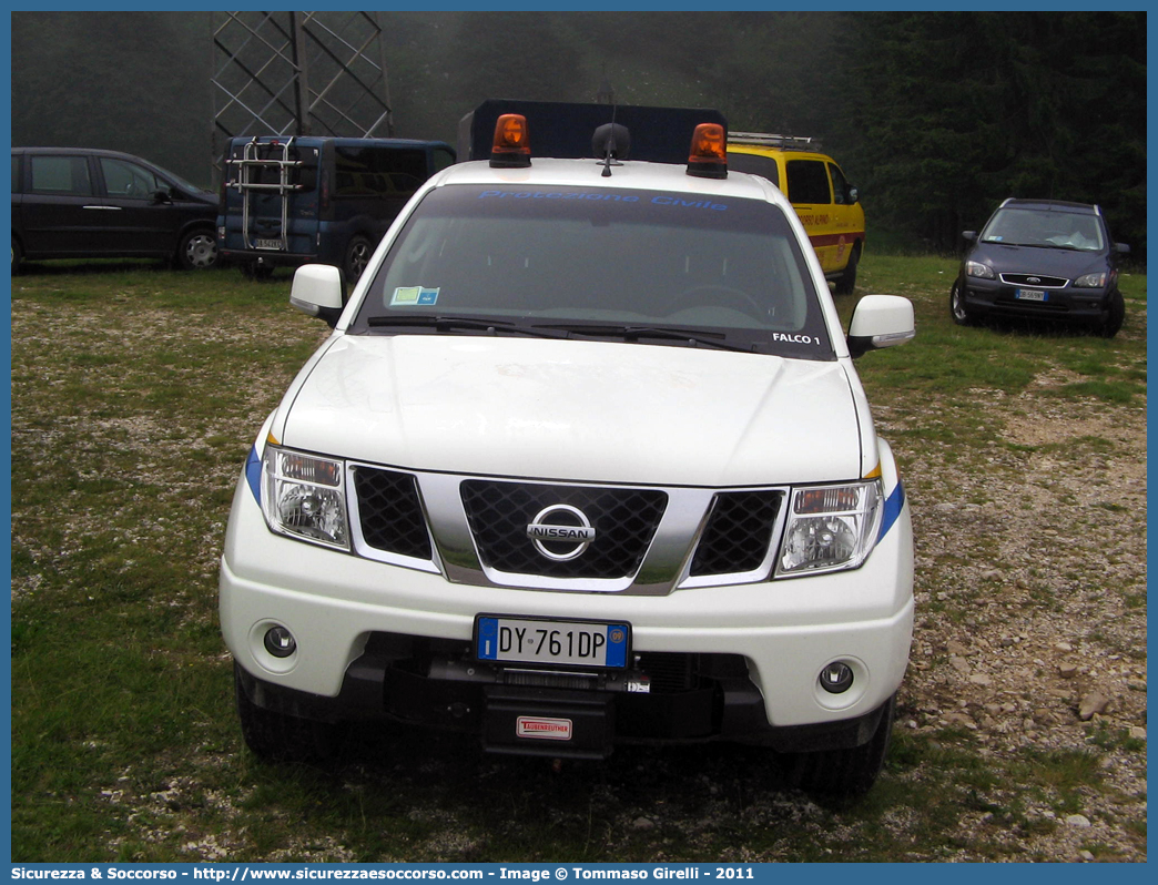 Falco 1
S.O.S. Sona
Nissan Navara II serie
Parole chiave: SOS;S.O.S.;Sona;Nissan;Navara