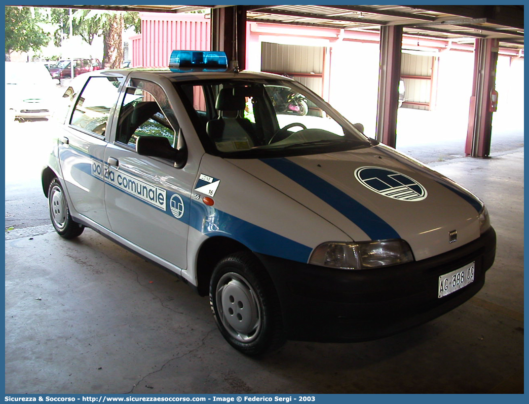 -
Polizia Comunale
Comune di Udine
Fiat Punto I serie
Parole chiave: Polizia;Locale;Comunale;Municipale;Udine;Fiat;Punto