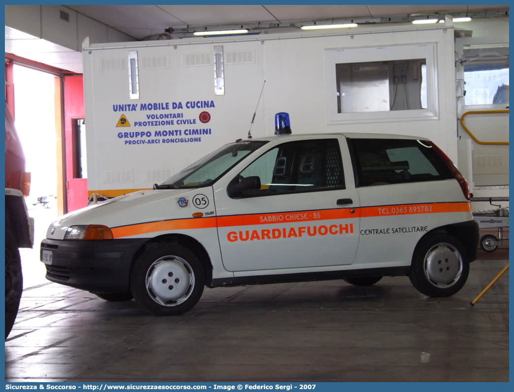 -
Corpo Nazionale Guardiafuochi
Associazione Nazionale Guardie ai Fuochi Volontarie
Fiat Punto Van I serie
Parole chiave: Corpo;Nazionale;Guardiafuochi;Associazione;Nazionale;Guardie;ai;Fuochi;Volontarie;Fiat;Punto;Van