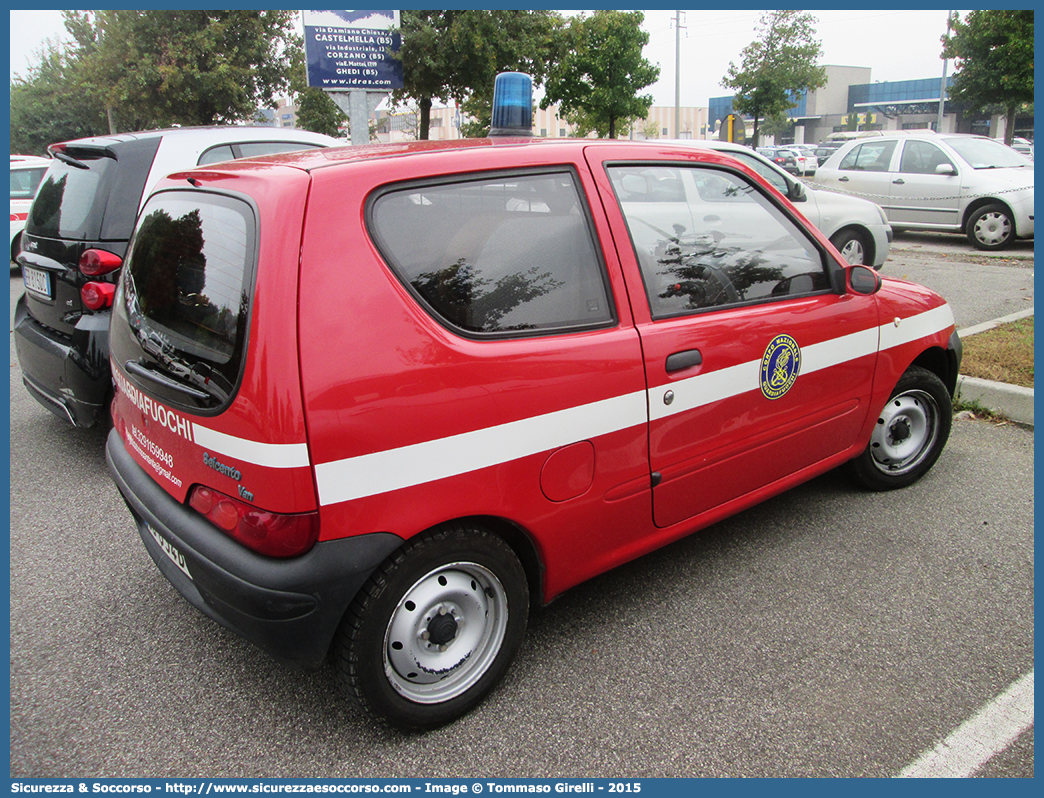 -
Corpo Nazionale Guardiafuochi
A.N.V.A. -  Guardiafuochi
Fiat Seicento Van
Parole chiave: Corpo;Nazionale;Guardiafuochi;A.N.V.A.;ANVA;Fiat;Seicento;Van