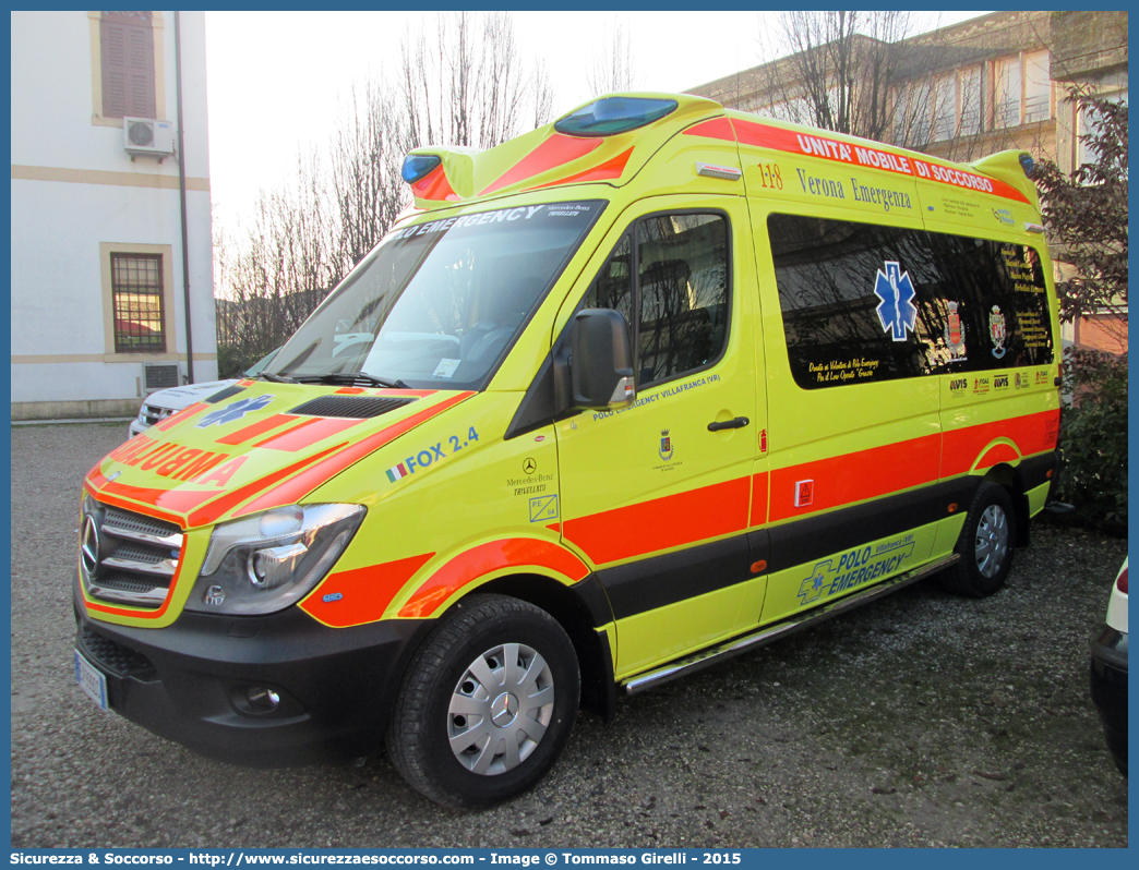 Fox 2.4
Polo Emergency Onlus
Mercedes Benz Sprinter II serie restyling
Allestitore Bollanti S.r.l.
Parole chiave: Polo;Emergency;Mercedes;Benz;Sprinter;Bollanti