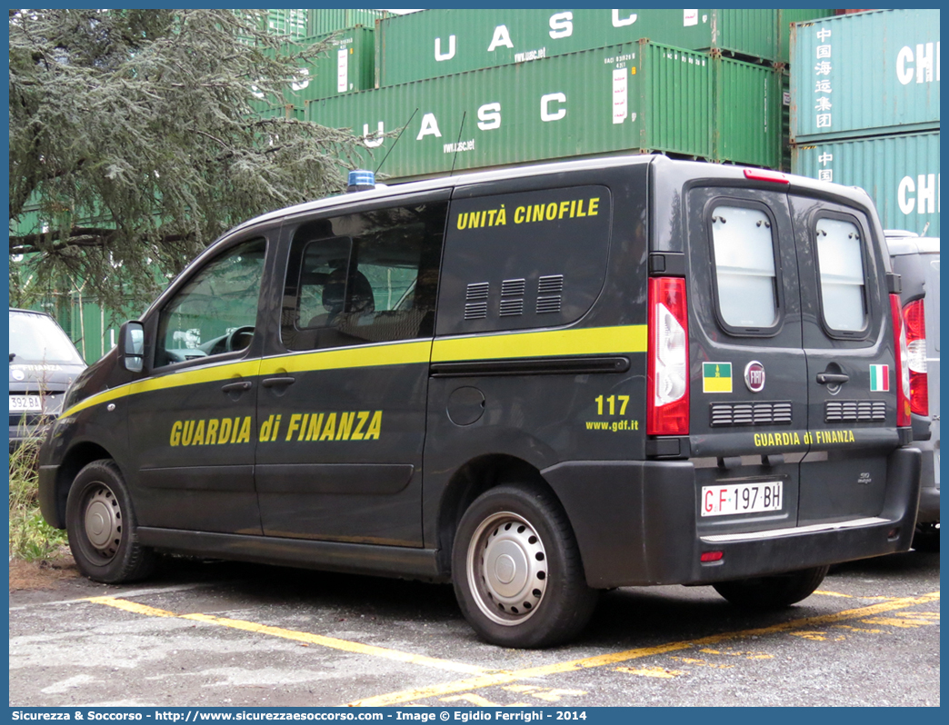 GdiF 197BH
Guardia di Finanza
Unità Cinofile
Fiat Scudo IV serie
Parole chiave: GdiF;G.D.F.;GDF;Guardia di Finanza;Unità;Cinofile;Fiat;Scudo;197BH