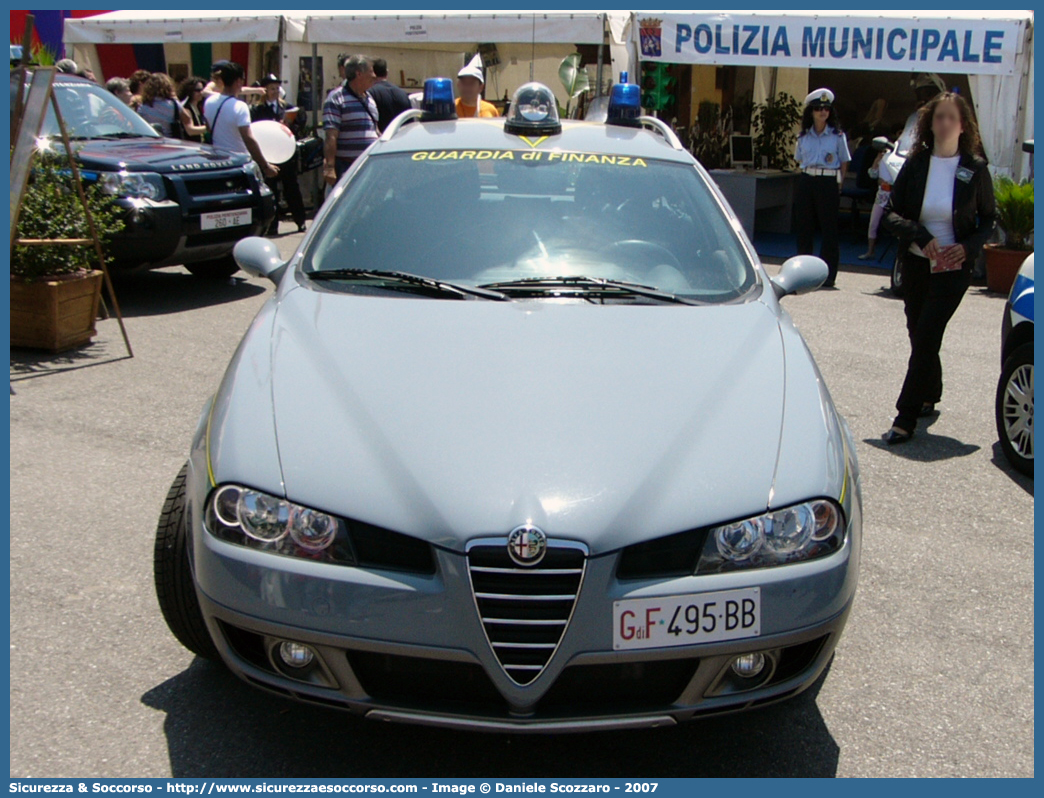 GdiF 495BB
Guardia di Finanza
Alfa Romeo 156 Q4 Crosswagon
Parole chiave: GdiF;G.D.F.;GDF;Guardia;di;Finanza;Alfa;Romeo;156;Q4;Crosswagon;495BB