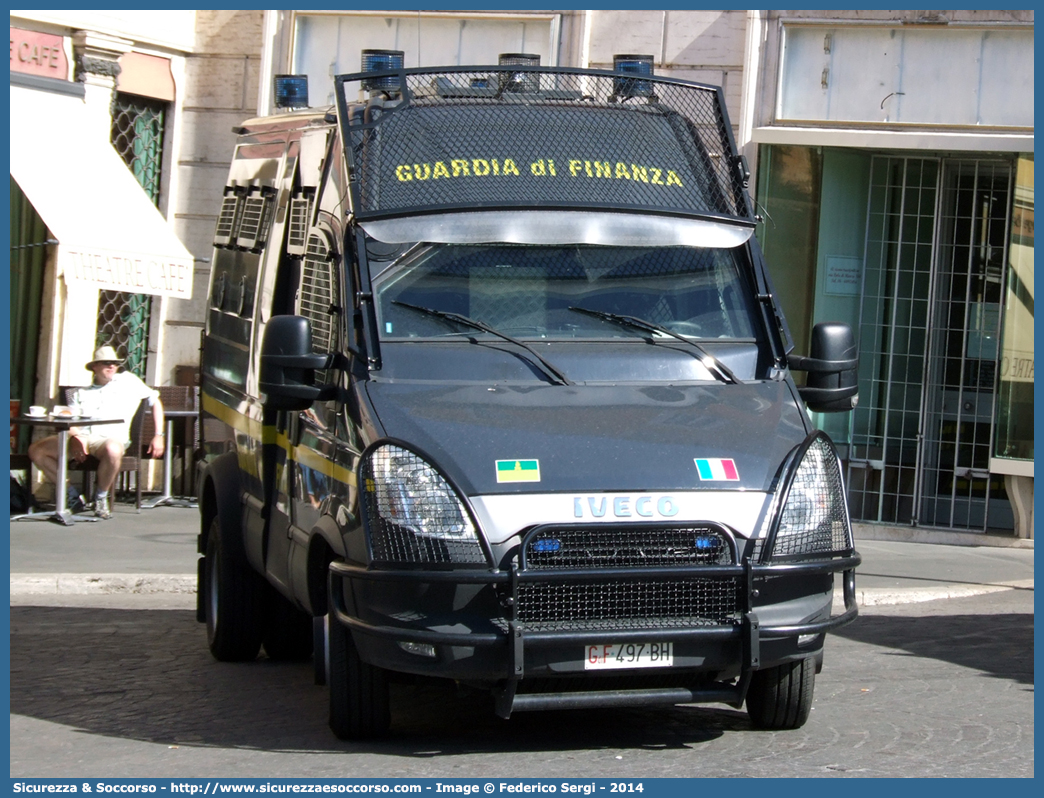 GdiF 497BH
Guardia di Finanza
Iveco Daily 70C17 V serie Blindato
A.T.P.I.
Allestitore Repetti S.r.l.
Parole chiave: GdiF;G.D.F.;GDF;Guardia di Finanza;Iveco;Daily;70C17;V serie;Repetti;A.T.P.I.;Anti Terrorismo Pronto Impiego;499BH