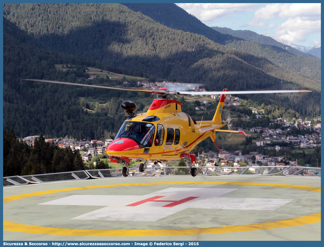 I-KORE
118 Regione Veneto
Agusta Westland A109S Grand
FALCO
Base di Pieve di Cadore
(variante)
Parole chiave: 118;Veneto;Belluno;Pieve di Cadore;Agusta;A109;A;109;Grand;I-KORE;Falco;Elicottero;Elisoccorso