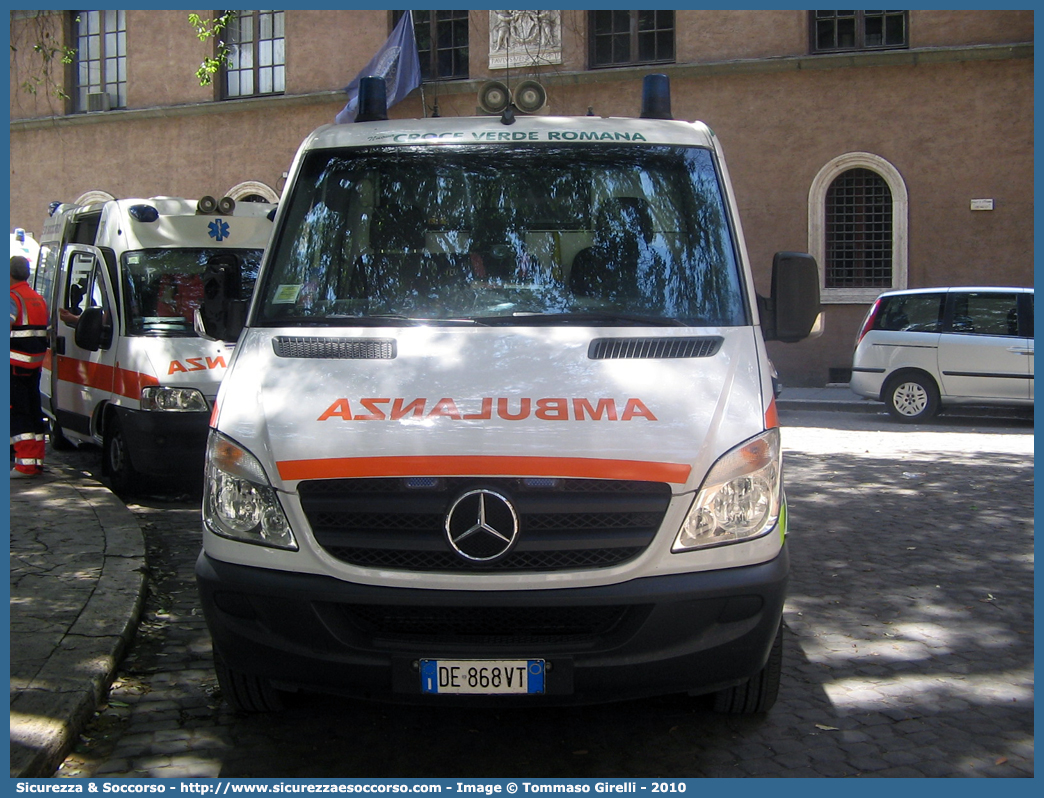 K03
Nuova Croce Verde Romana S.r.l.
Mercedes Benz Sprinter II serie
Parole chiave: Nuova;Croce;Verde;Romana;Mercedes Benz;Sprinter