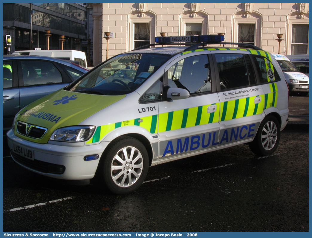 LD701
United Kingdom of Great Britain and Northern Ireland
St John Ambulance
Vauxhall Zafira II generation
Parole chiave: UK;United;Kingdom;Great;Britain;Northern;Ireland;St;John;Ambulance;Vauxhall;Zafira