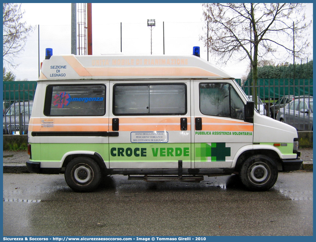 13
Croce Verde Verona
Fiat Ducato I serie restyling
Sezione di Legnago
Parole chiave: Croce Verde;CV;C.V.;Verona;Pubblica;Assistenza;Ambulanza;Fiat;Ducato;I serie restyling;Legnago;13