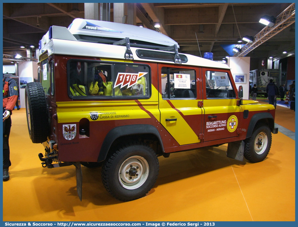 PC ZS0S6
Soccorso Alpino e Speleologico
Delegazione Alpina III Alto Adige
Stazione di Merano
Land Rover Defender 110
Parole chiave: CNSAS;C.N.S.A.S.;Corpo;Nazionale;Soccorso;Alpino;Speleologico;Alto Adige;Land;Rover;Defender;110;PC ZS0S6;PCZS0S6