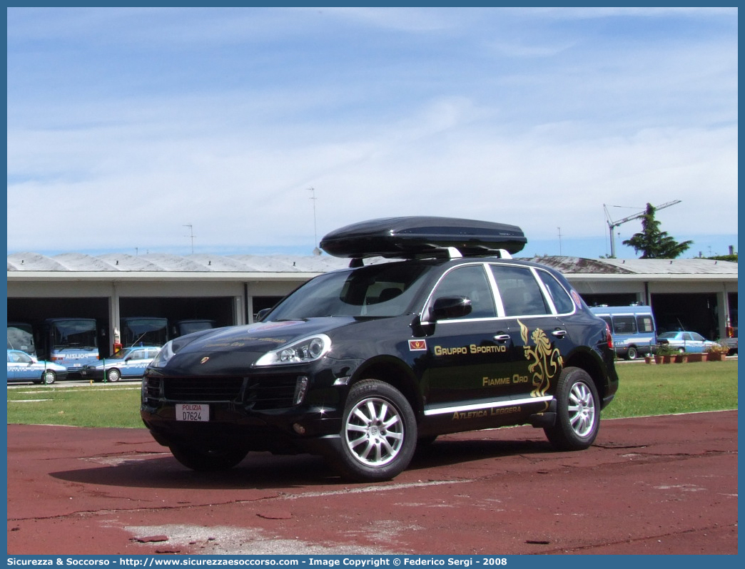 Polizia D7624
Polizia di Stato
Gruppo Sportivo "Fiamme Oro"
Porsche Cayenne II serie
Parole chiave: PS;P.S.;Polizia di Stato;Gruppo Sportivo;Fiamme Oro;Porsche;Cayenne