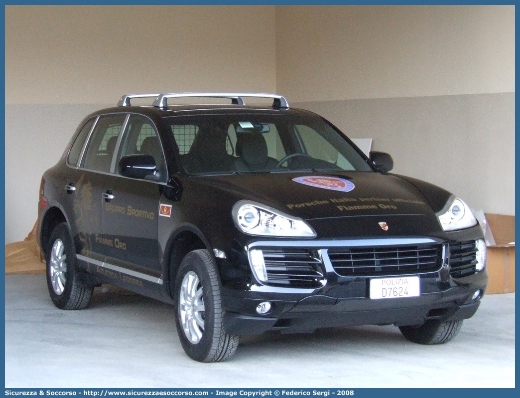 Polizia D7624
Polizia di Stato
Gruppo Sportivo "Fiamme Oro"
Porsche Cayenne II serie
Parole chiave: PS;P.S.;Polizia di Stato;Gruppo Sportivo;Fiamme Oro;Porsche;Cayenne