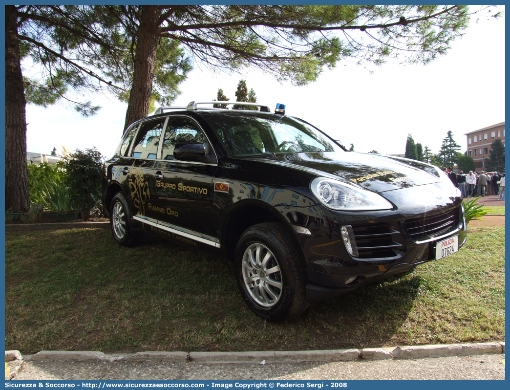 Polizia D7624
Polizia di Stato
Gruppo Sportivo "Fiamme Oro"
Porsche Cayenne II serie
Parole chiave: PS;P.S.;Polizia di Stato;Gruppo Sportivo;Fiamme Oro;Porsche;Cayenne