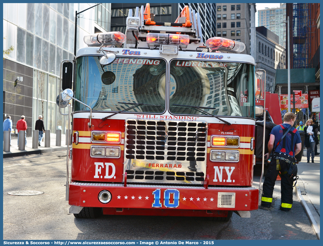 10 - FL13002
United States of America
New York Fire Department
Ferrara Ultra
Parole chiave: United;States;of;America;USA;U.S.A.;NYFD;N.Y.F.D.;New;York;Fire;Department;Ferrara;Ultra