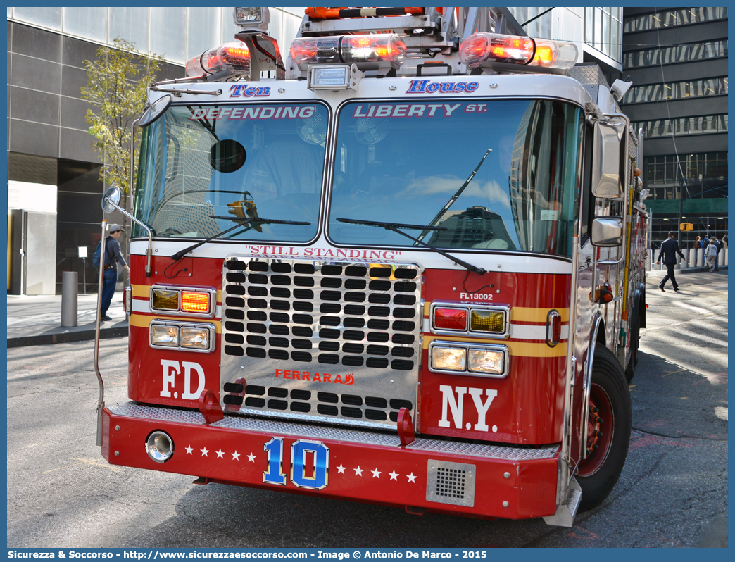 10 - FL13002
United States of America
New York Fire Department
Ferrara Ultra
Parole chiave: United;States;of;America;USA;U.S.A.;NYFD;N.Y.F.D.;New;York;Fire;Department;Ferrara;Ultra