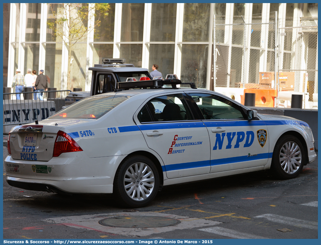 5470
United States of America
New York Police Department
Counter Terrorism Bureau
Ford Fusion Hybrid I generation
Parole chiave: USA;U.S.A.;United;States;of;America;NYPD;N.Y.P.D.;New;York;Police;Department;CTB;C.T.B.;Counter;Terrorism;Bureau;Ford;Fusion;Hybrid