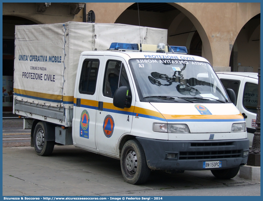 A7
Protezione Civile
Comune di Padova
Fiat Ducato II serie
Parole chiave: PC;P.C.;Protezione Civile;Padova;Fiat;Ducato