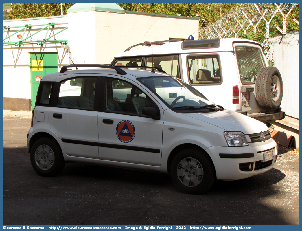 PC 008
Protezione Civile
Regione Autonoma Valle d'Aosta
Fiat Nuova Panda I serie restyling
Parole chiave: PC;P.C.;Protezione;Civile;Regione;Autonoma;Valle;d&#039;Aosta;Fiat;Nuova;Panda