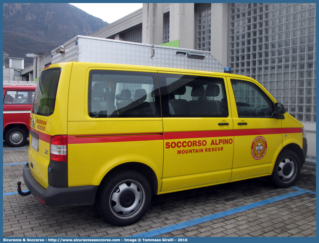 PC F46TN
Corpo Nazionale
Soccorso Alpino e Speleologico
Delegazione Alpina IV Trentino
Volkswagen Transporter T5 restyling
Parole chiave: CNSAS;C.N.S.A.S.;Corpo;Nazionale;Soccorso;Alpino;Speleologico;Trentino;Trento;SAT;S.A.T.;Volkswagen;Transporter;T5;PC C87TN;PCC87TN