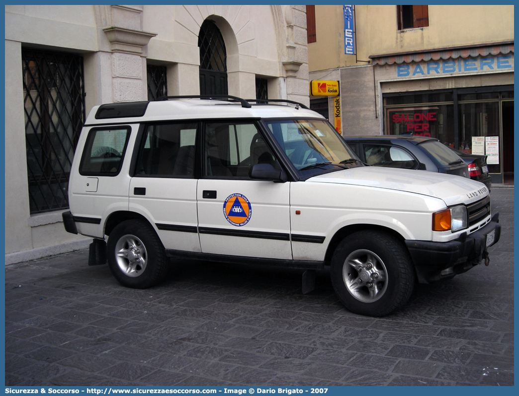 PC 026
Protezione Civile
Regione Autonoma Valle d'Aosta
Land Rover Discovery I serie
Parole chiave: PC;P.C.;Protezione;Civile;Regione;Autonoma;Valle;d&#039;Aosta;Land;Rover;Discovery