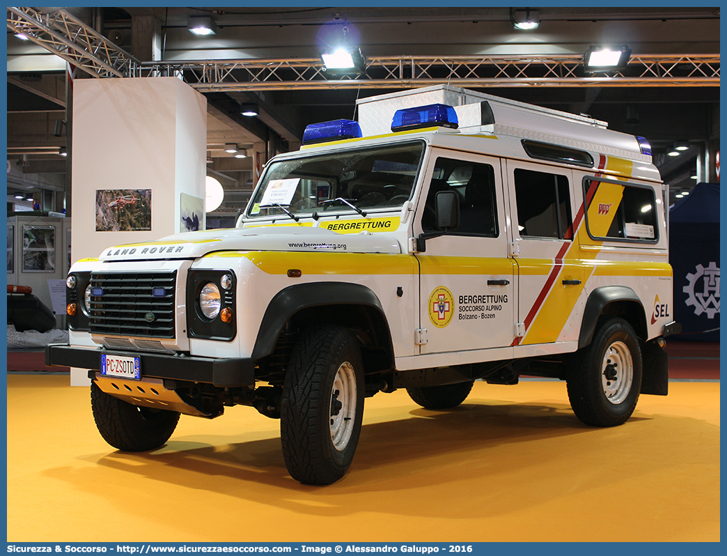 PC ZS0TD
Soccorso Alpino e Speleologico
Delegazione Alpina III Alto Adige
Stazione di Bolzano
Land Rover Defender 110
Parole chiave: CNSAS;C.N.S.A.S.;Corpo;Nazionale;Soccorso;Alpino;Speleologico;Alto Adige;Land;Rover;Defender;110;PC ZS0TD;PCZS0TD