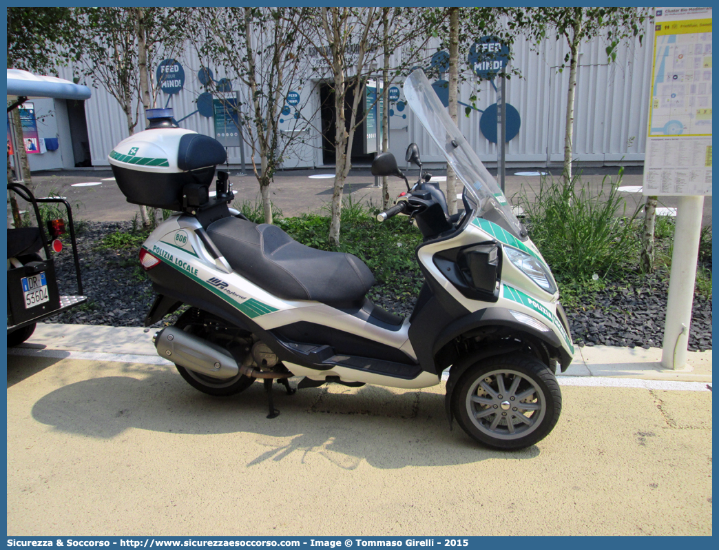 Polizia Locale YA00915
Polizia Locale
Comune di Milano
Piaggio Mp3 Hybrid I serie restyling
Parole chiave: P.L.;P.M.;PL;PM;Polizia;Municipale;Locale;Milano;Piaggio;MP3;Hybrid;YA00915