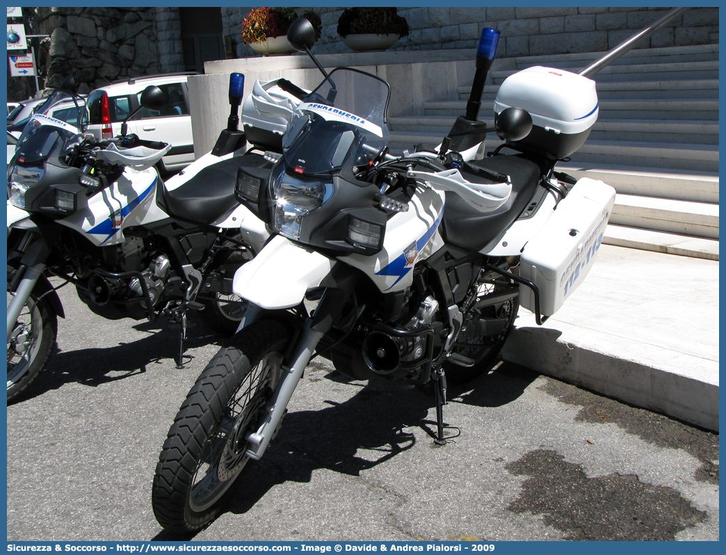 Polizia 026
Repubblica di San Marino
Gendarmeria
Aprilia Pegaso III serie
Parole chiave: Repubblica;San Marino;RSM;R.S.M.;Gendarmeria;Aprilia;Pegaso