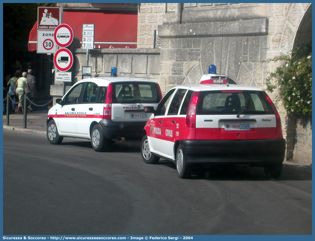 Polizia 098
Repubblica di San Marino
Polizia Civile
Fiat Punto I serie
Parole chiave: Repubblica;San Marino;RSM;R.S.M.;Polizia Civile;Fiat;Punto