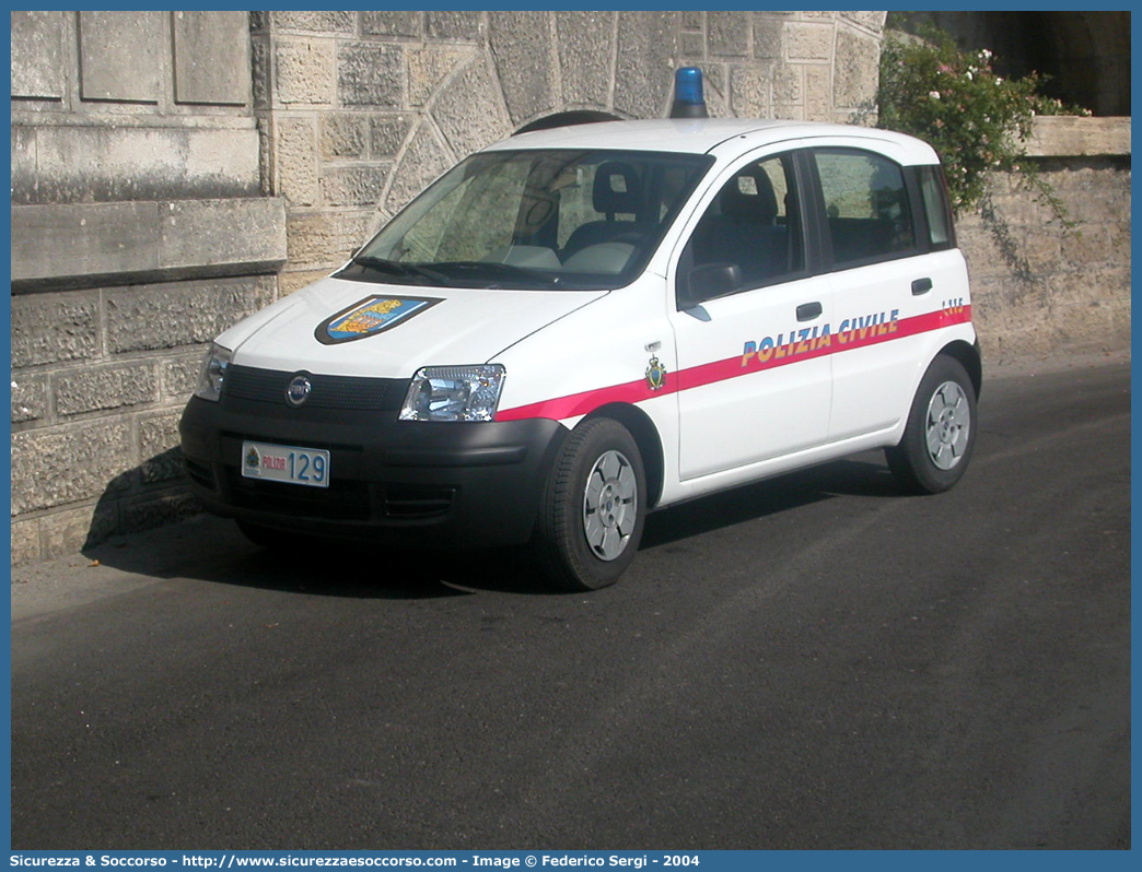 Polizia 129
Repubblica di San Marino
Polizia Civile
Fiat Nuova Panda I serie
Parole chiave: Repubblica;San Marino;RSM;R.S.M.;Polizia Civile;Fiat;Nuova;Panda