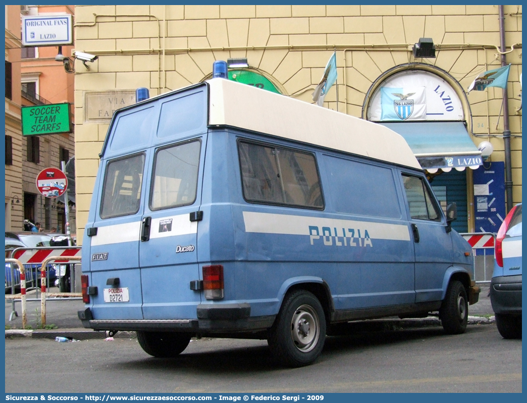 Polizia D2721
Polizia di Stato
Fiat Ducato I serie
Parole chiave: Polizia di Stato;Polizia;PS;P.S.;Fiat;Ducato;Trasporto;Detenuti