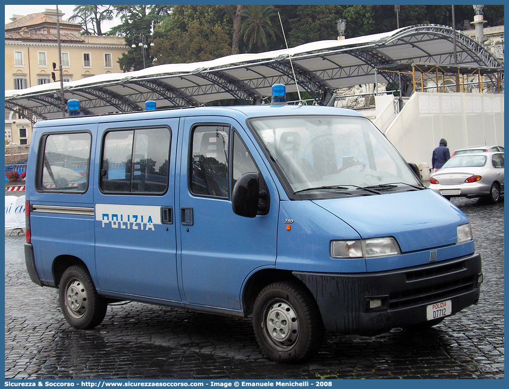 Polizia D7712
Polizia di Stato
Fiat Ducato II serie
Parole chiave: PS;P.S.;Polizia;Stato;Pubblica;Sicurezza;Polizia di Stato;Fiat;Ducato;D7712